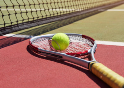 “Tennis Extraordinaire” Stage thérapeutique pour les 8 – 16 ans